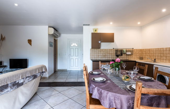 Casa de 4 quartos em Prunelli-di-Fiumorbo com piscina e jardim - Foto 9