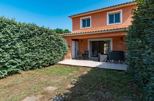 Foto 25 - Casa con 3 camere da letto a Prunelli-di-Fiumorbo con piscina e vista mare