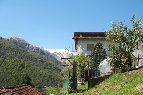 Photo 4 - Appartement de 2 chambres à Aurano avec terrasse et vues sur la montagne