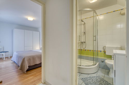 Photo 10 - Appartement de 2 chambres à Omišalj avec jardin et terrasse