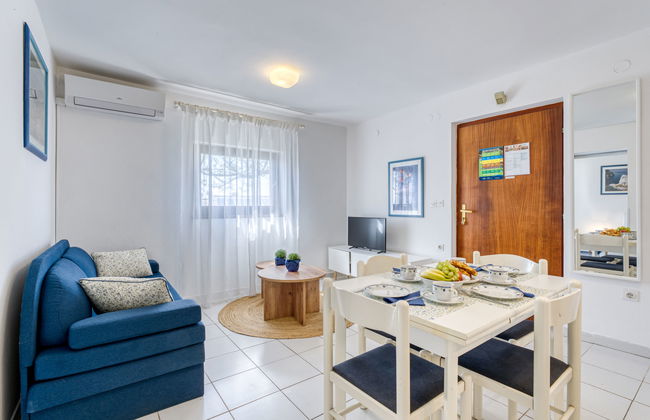 Apartamento de 3 quartos em Omišalj com jardim e terraço - Foto 3