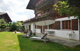 Photo 1 - 3 bedroom Apartment in Saanen with garden and sauna