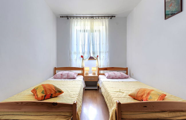 Casa de 3 quartos em Ližnjan com piscina privada e jardim - Foto 23