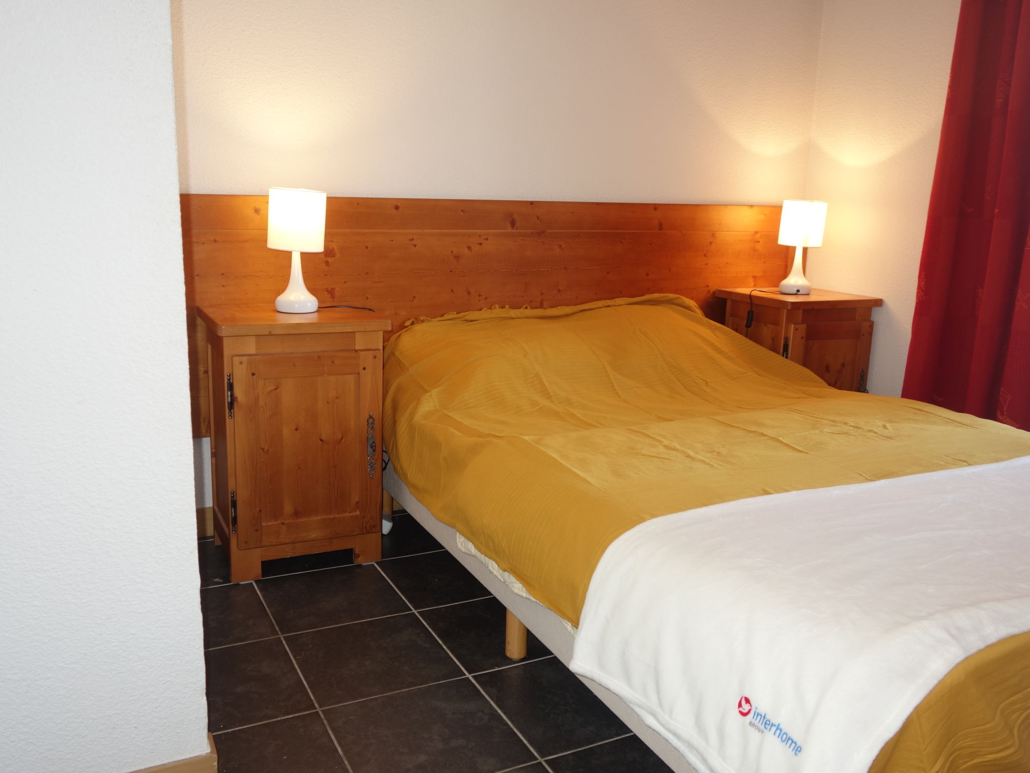 Foto 12 - Appartamento con 1 camera da letto a Saint-Gervais-les-Bains con piscina e vista sulle montagne