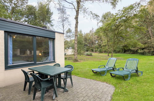 Foto 4 - Haus mit 4 Schlafzimmern in Stieltjeskanaal mit schwimmbad und terrasse