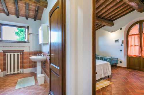 Photo 23 - 2 bedroom House in Volterra with swimming pool and garden