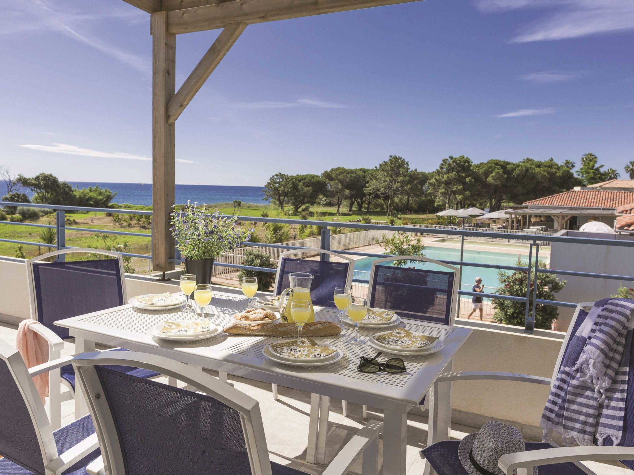 Photo 3 - Appartement en Poggio-Mezzana avec piscine et vues à la mer