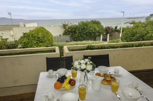 Foto 17 - Apartamento de 2 quartos em Cavalaire-sur-Mer com terraço e vistas do mar