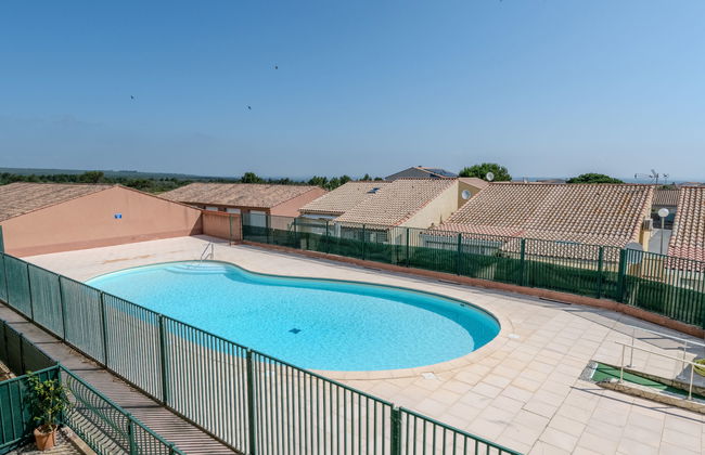 Apartamento de 2 quartos em Fleury com piscina e terraço - Foto 1