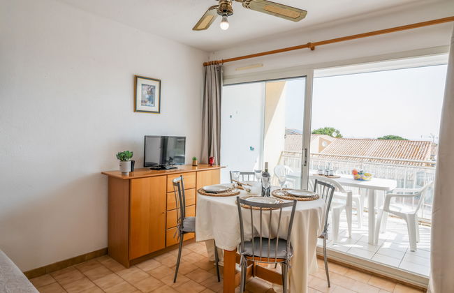 Apartamento de 2 quartos em Fleury com piscina e terraço - Foto 3