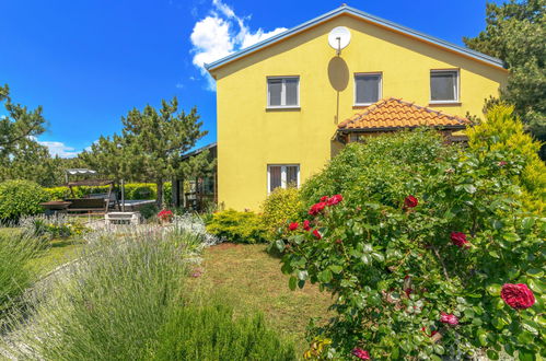 Photo 23 - Maison de 4 chambres à Senj avec piscine privée et jardin