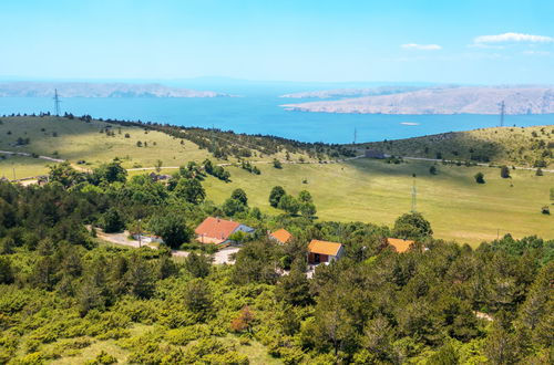 Photo 9 - Maison de 4 chambres à Senj avec piscine et jardin