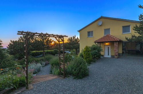 Photo 28 - Maison de 4 chambres à Senj avec piscine privée et jardin