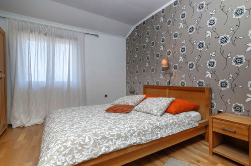 Photo 15 - 4 bedroom House in Senj with swimming pool and garden