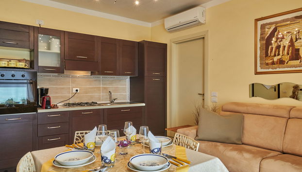 Apartment mit 2 Schlafzimmern in Sirmione mit schwimmbad und garten - Foto 4