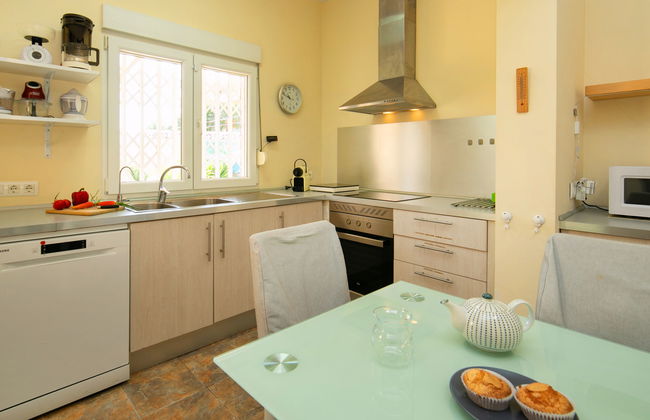 Casa de 4 quartos em l'Alfàs del Pi com piscina privada e jardim - Foto 4