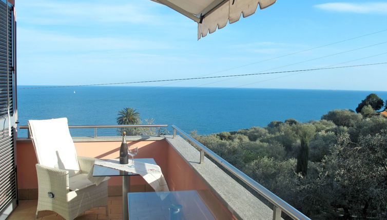 Photo 1 - 1 bedroom Apartment in Imperia with garden and terrace