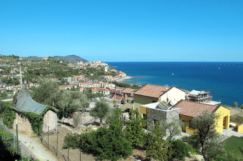 Foto 14 - Appartamento con 1 camera da letto a Imperia con giardino e terrazza