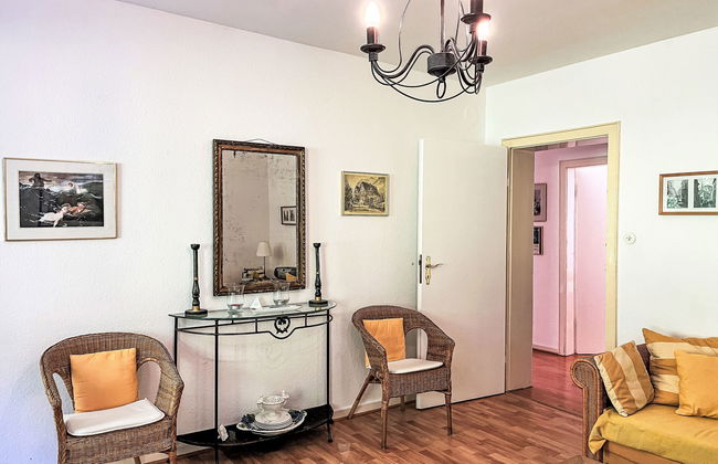 2 bedroom Apartment in Traben-Trarbach with garden - Photo 9