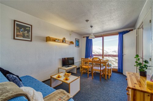 Foto 11 - Apartamento de 2 quartos em Villarembert com piscina e vista para a montanha