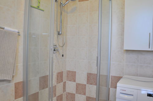 Foto 15 - Apartamento de 1 quarto em Lazise com piscina e jardim