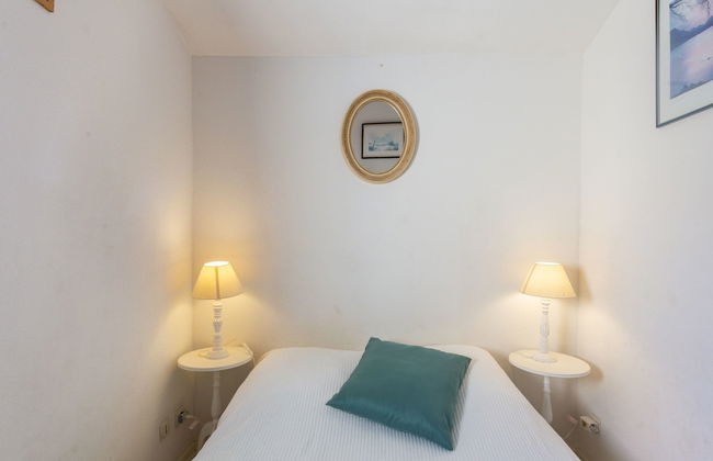 Casa de 3 quartos em Le Lavandou com piscina e jardim - Foto 12