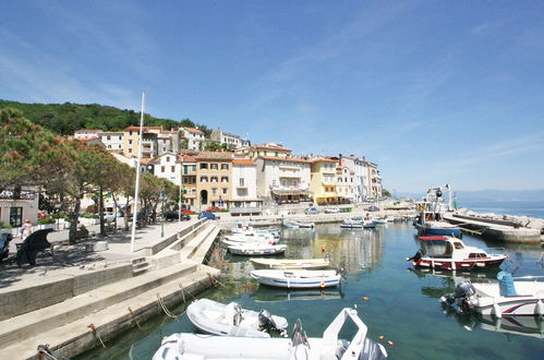 Foto 20 - Appartamento con 1 camera da letto a Mošćenička Draga con vista mare