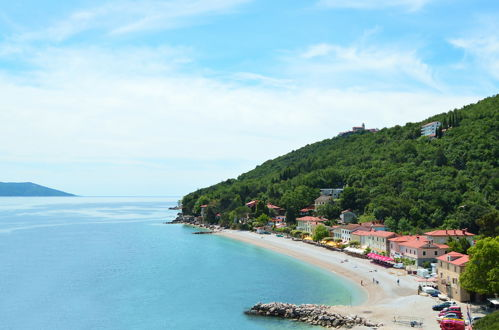 Foto 4 - Apartamento de 1 quarto em Mošćenička Draga com vistas do mar