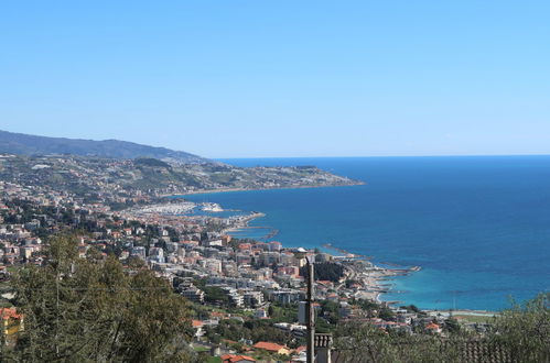 Foto 17 - Apartment mit 1 Schlafzimmer in Sanremo mit terrasse und blick aufs meer