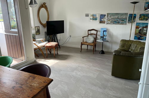 Foto 9 - Apartment mit 1 Schlafzimmer in Spiez