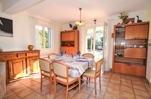 Photo 4 - 3 bedroom House in Saint-Rémy-de-Provence with garden and terrace