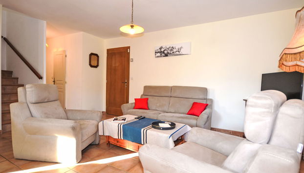 4 bedroom House in Saint-Rémy-de-Provence with garden and terrace - Photo 3