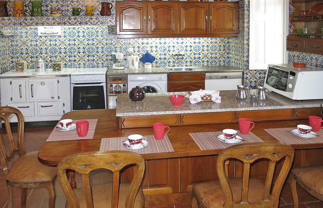 Casa de 5 quartos em Ponte de Lima com piscina e jardim - Foto 10