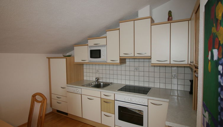 Foto 1 - Apartamento de 1 habitación en Fügen con jardín