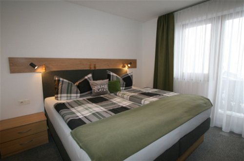 Foto 25 - Appartamento con 3 camere da letto a Fügen con vista sulle montagne