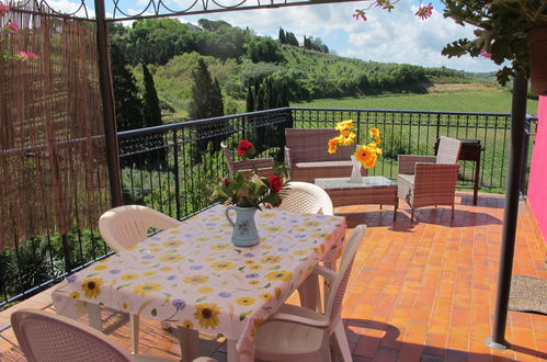 Foto 44 - Casa de 3 quartos em Certaldo com piscina e jardim