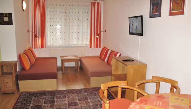 Apartamento de 1 habitación en Harrachov con jardín - Foto 2