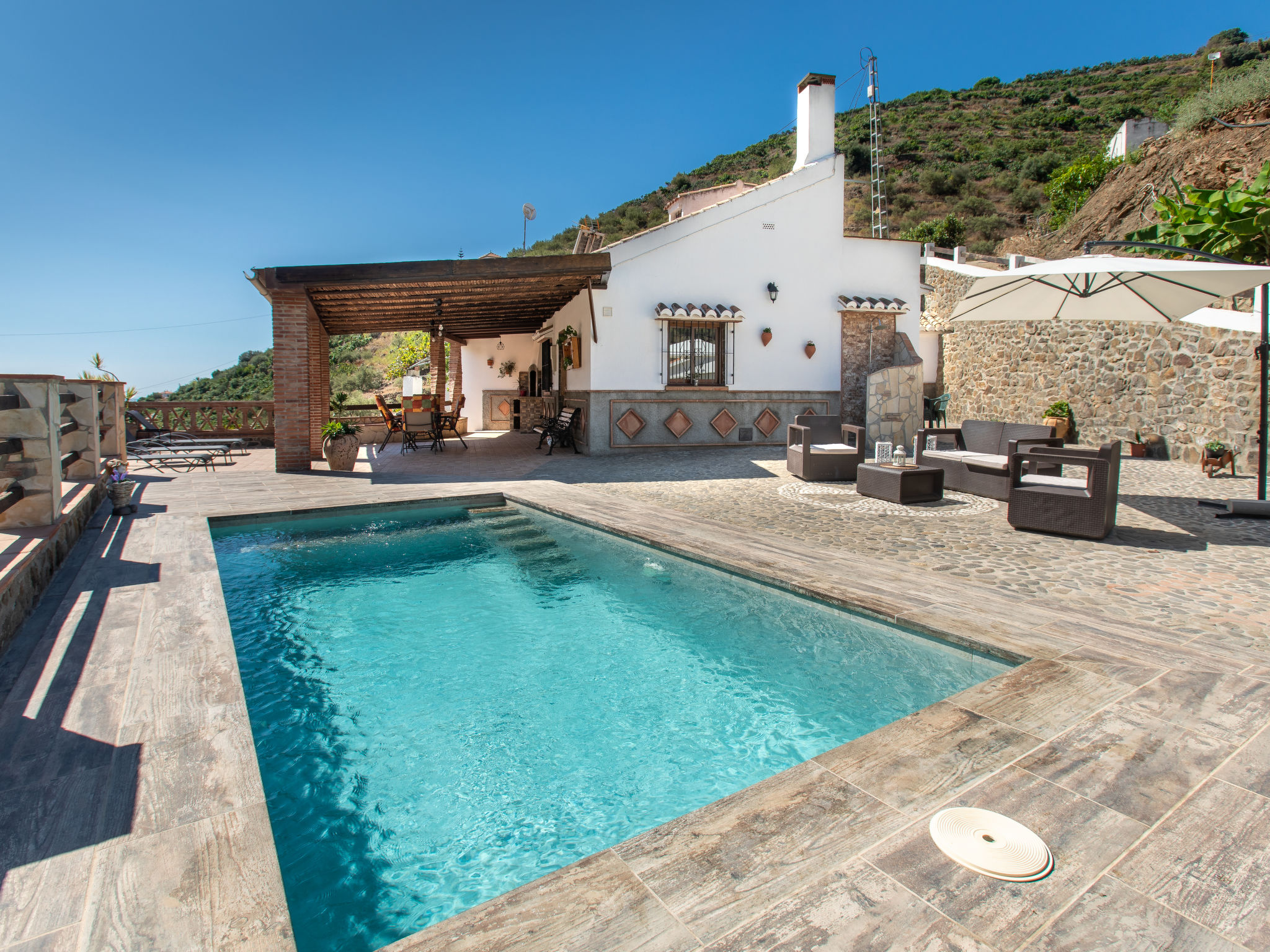 Photo 1 - Maison de 2 chambres à Torrox avec piscine privée et jardin