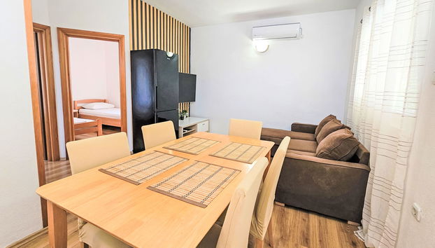 Apartamento de 3 quartos em Sibenik com piscina privada e jardim - Foto 5