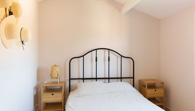 3 bedroom House in Sanary-sur-Mer with garden and terrace - Photo 4