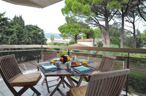 Foto 14 - Apartamento de 1 quarto em Cavalaire-sur-Mer com vistas do mar