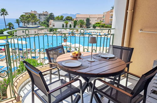 Foto 25 - Apartamento de 2 quartos em Cannes com piscina e jardim