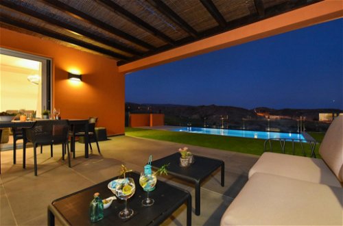 Photo 14 - 3 bedroom House in San Bartolomé de Tirajana with private pool and sea view