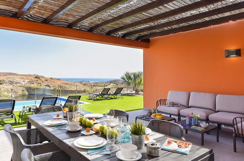 Photo 2 - Maison de 3 chambres à San Bartolomé de Tirajana avec piscine privée et jardin