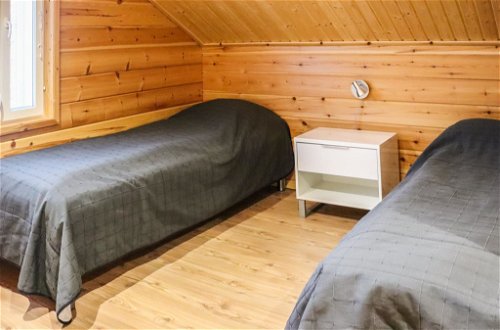 Foto 13 - Casa de 2 habitaciones en Puolanka con sauna y vistas a la montaña