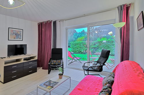 Foto 8 - Appartamento con 1 camera da letto a Vannes con giardino e vista mare