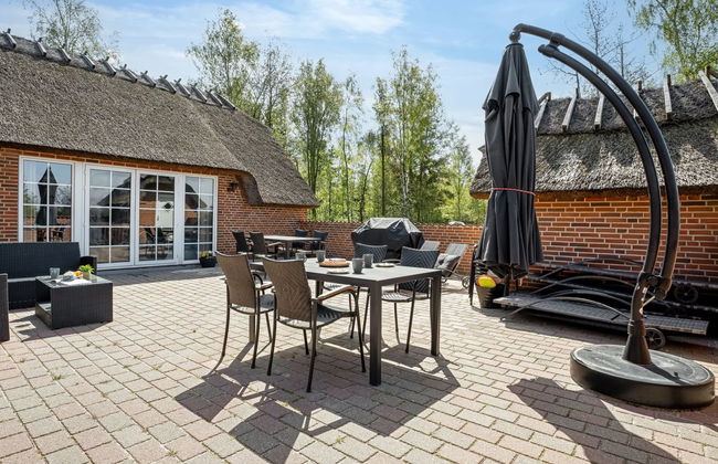 Casa de 6 quartos em Væggerløse com piscina privada e terraço - Foto 8