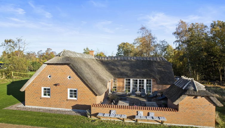 Foto 1 - Casa de 6 quartos em Væggerløse com piscina privada e terraço