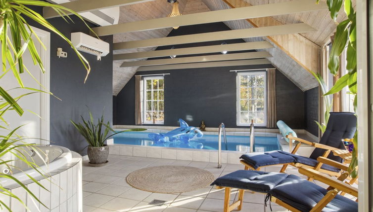 Foto 1 - Casa de 6 quartos em Væggerløse com piscina privada e terraço