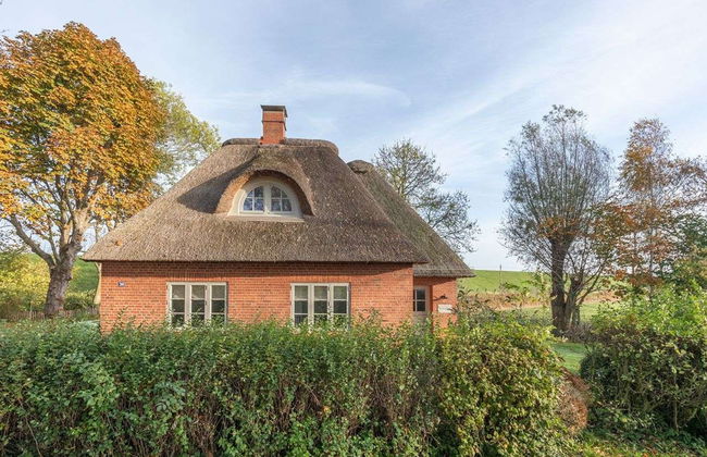 Haus mit 2 Schlafzimmern in Tetenbüll mit garten - Foto 1